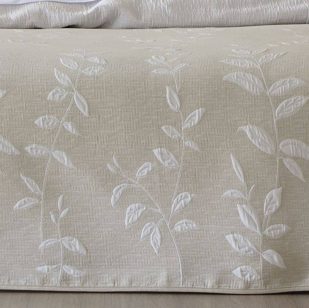 Couvre lit Laisa Beige