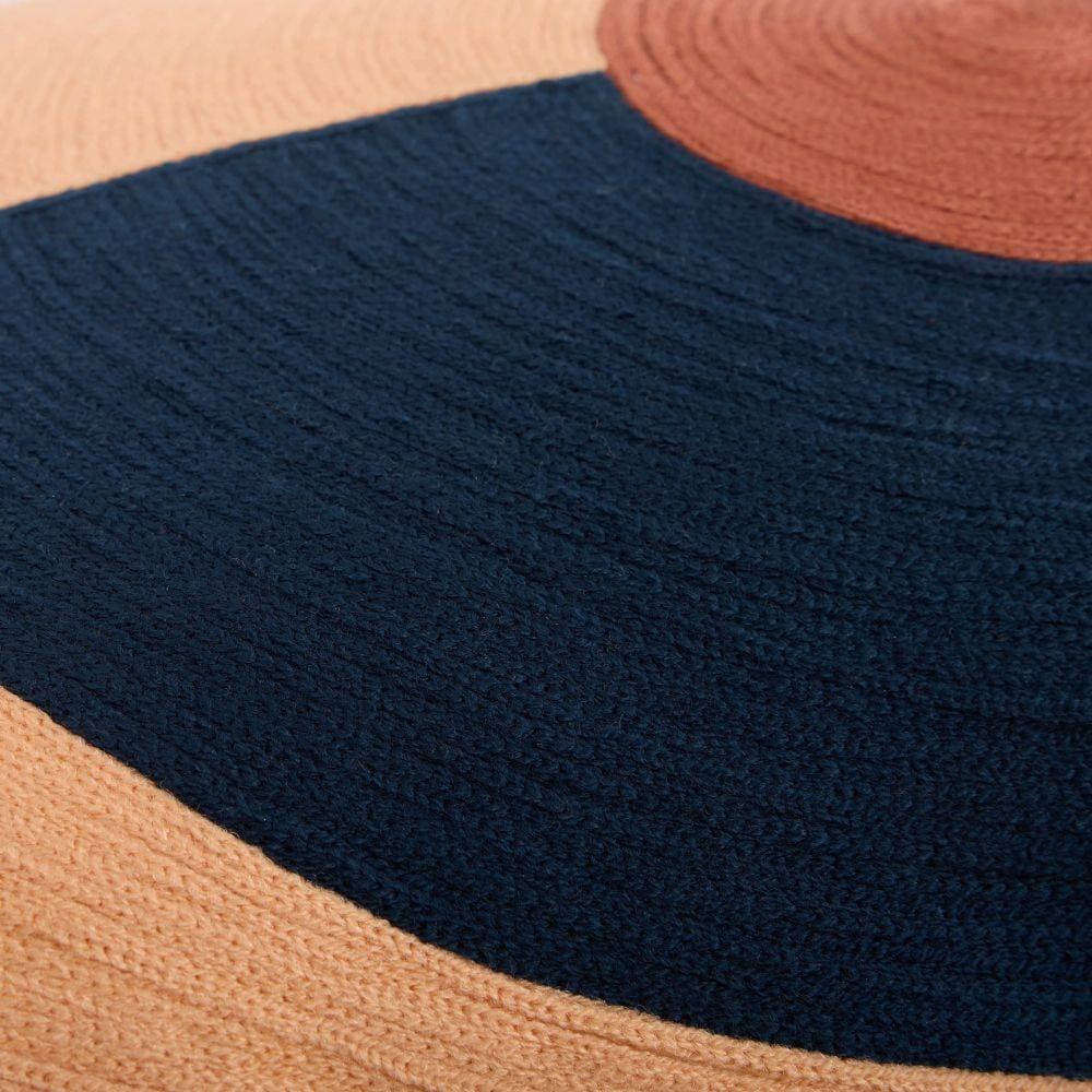 Coussin brodé Clarisse