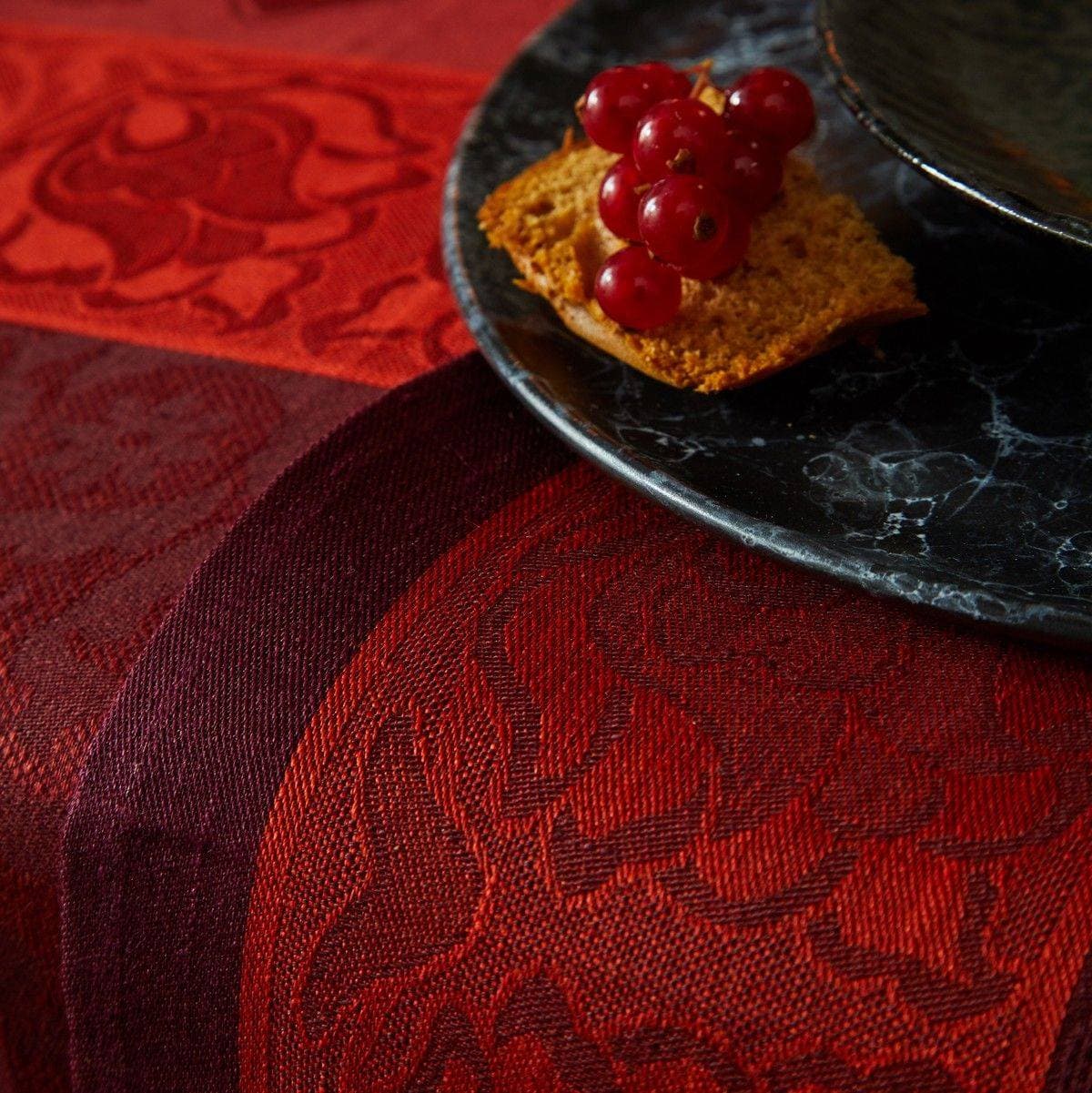 Lot de 4 serviettes de table Ottomane Burgundy en Lin